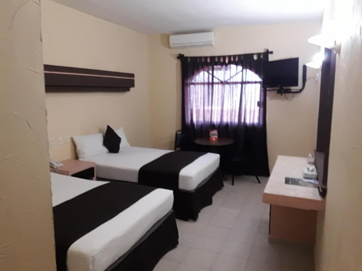 Hotel Miramar Inn ซิวดัดมาเดโร ภายนอก รูปภาพ